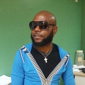 Meet your Posher, Beken